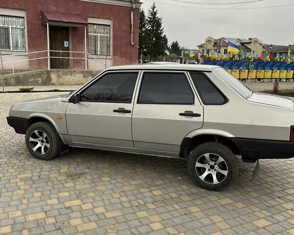 Серый ВАЗ 21099, объемом двигателя 1.6 л и пробегом 79 тыс. км за 2600 $, фото 6 на Automoto.ua
