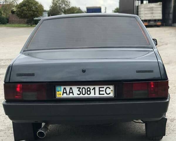 ВАЗ 21099 2007 в Новоукраинке на Automoto.ua Серый ВАЗ 21099, объемом двигателя 1.6 л и пробегом 300 тыс. км за 2500 $, фото 4 на Automoto.ua