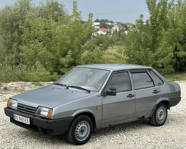 Сірий ВАЗ 21099, об'ємом двигуна 1.6 л та пробігом 295 тис. км за 900 $, фото 2 на Automoto.ua