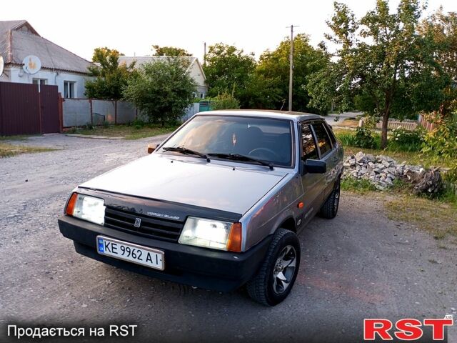 Серый ВАЗ 21099, объемом двигателя 1.6 л и пробегом 200 тыс. км за 1550 $, фото 1 на Automoto.ua