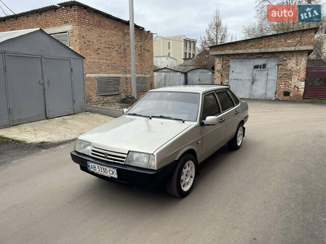 Серый ВАЗ 21099, объемом двигателя 1.6 л и пробегом 200 тыс. км за 1299 $, фото 16 на Automoto.ua