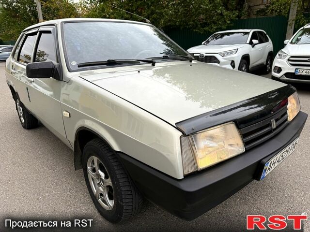 Серый ВАЗ 21099, объемом двигателя 1.6 л и пробегом 170 тыс. км за 1850 $, фото 2 на Automoto.ua