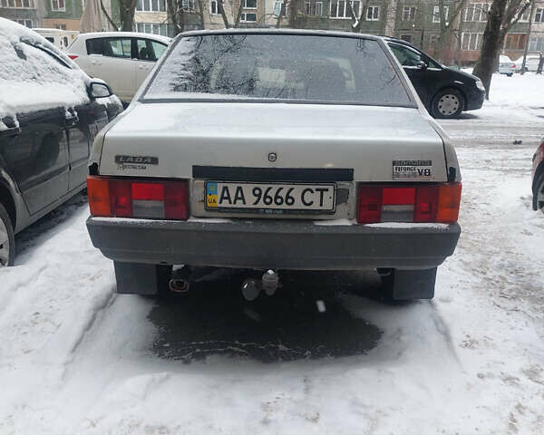 Сірий ВАЗ 21099, об'ємом двигуна 1.6 л та пробігом 309 тис. км за 750 $, фото 6 на Automoto.ua