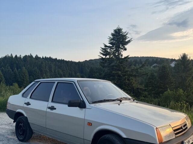 Серый ВАЗ 21099, объемом двигателя 1.6 л и пробегом 188 тыс. км за 2100 $, фото 6 на Automoto.ua