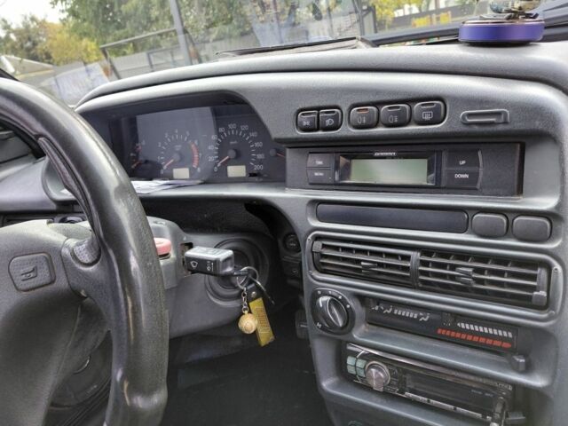 Серый ВАЗ 21099, объемом двигателя 1.6 л и пробегом 223 тыс. км за 3500 $, фото 5 на Automoto.ua