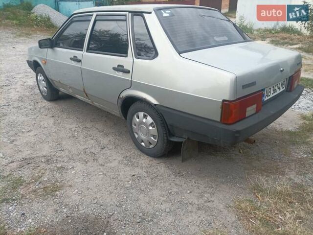 Сірий ВАЗ 21099, об'ємом двигуна 1.6 л та пробігом 161 тис. км за 1300 $, фото 5 на Automoto.ua