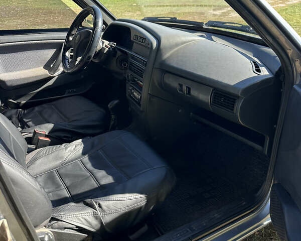 Сірий ВАЗ 21099, об'ємом двигуна 1.6 л та пробігом 182 тис. км за 2000 $, фото 3 на Automoto.ua