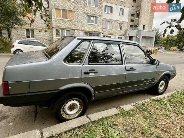 Серый ВАЗ 21099, объемом двигателя 1.6 л и пробегом 269 тыс. км за 1650 $, фото 7 на Automoto.ua
