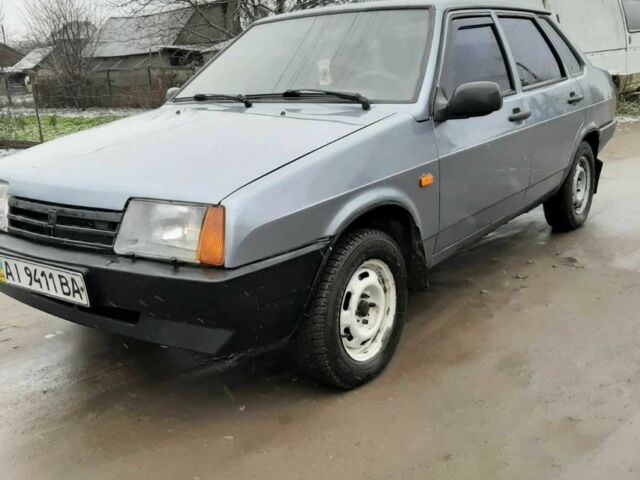 Сірий ВАЗ 21099, об'ємом двигуна 1.6 л та пробігом 165 тис. км за 1750 $, фото 3 на Automoto.ua