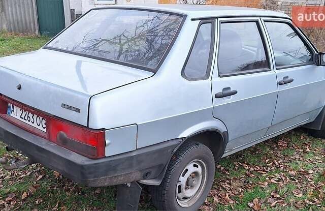 Серый ВАЗ 21099, объемом двигателя 1.6 л и пробегом 444 тыс. км за 1550 $, фото 4 на Automoto.ua