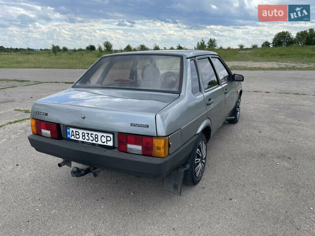 Серый ВАЗ 21099, объемом двигателя 1.6 л и пробегом 283 тыс. км за 2100 $, фото 6 на Automoto.ua