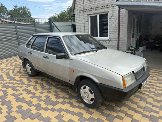 Сірий ВАЗ 21099, об'ємом двигуна 1.6 л та пробігом 187 тис. км за 1200 $, фото 4 на Automoto.ua