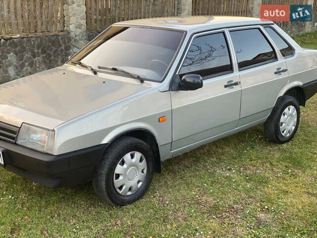 Серый ВАЗ 21099, объемом двигателя 1.6 л и пробегом 145 тыс. км за 2150 $, фото 13 на Automoto.ua