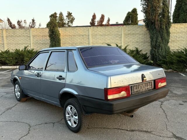 Серый ВАЗ 21099, объемом двигателя 1.6 л и пробегом 200 тыс. км за 1799 $, фото 2 на Automoto.ua