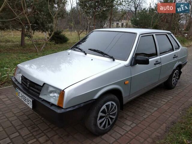 Серый ВАЗ 21099, объемом двигателя 1.6 л и пробегом 255 тыс. км за 1500 $, фото 5 на Automoto.ua
