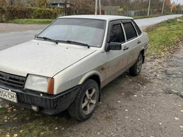 ВАЗ 21099 2008 в Белополье на Automoto.ua Серый ВАЗ 21099, объемом двигателя 1.6 л и пробегом 180 тыс. км за 1900 $, фото 2 на Automoto.ua