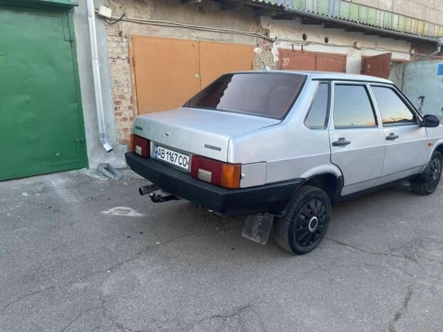 Серый ВАЗ 21099, объемом двигателя 1.6 л и пробегом 270 тыс. км за 1400 $, фото 3 на Automoto.ua