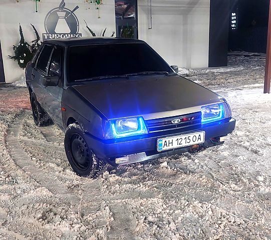 Сірий ВАЗ 21099, об'ємом двигуна 1.6 л та пробігом 256 тис. км за 1800 $, фото 9 на Automoto.ua