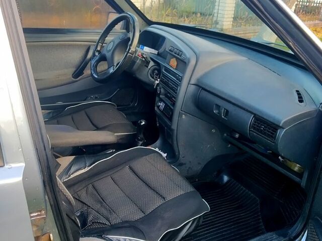 Серый ВАЗ 21099, объемом двигателя 1.6 л и пробегом 278 тыс. км за 2300 $, фото 6 на Automoto.ua