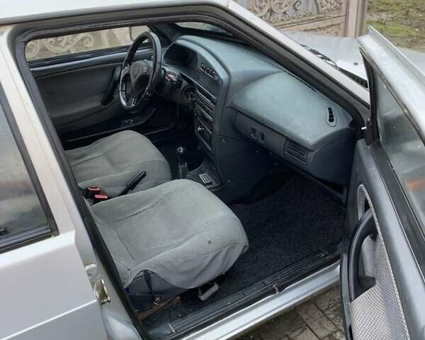 Серый ВАЗ 21099, объемом двигателя 1.6 л и пробегом 205 тыс. км за 1800 $, фото 5 на Automoto.ua