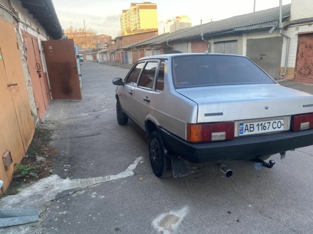 Серый ВАЗ 21099, объемом двигателя 1.6 л и пробегом 270 тыс. км за 1400 $, фото 6 на Automoto.ua