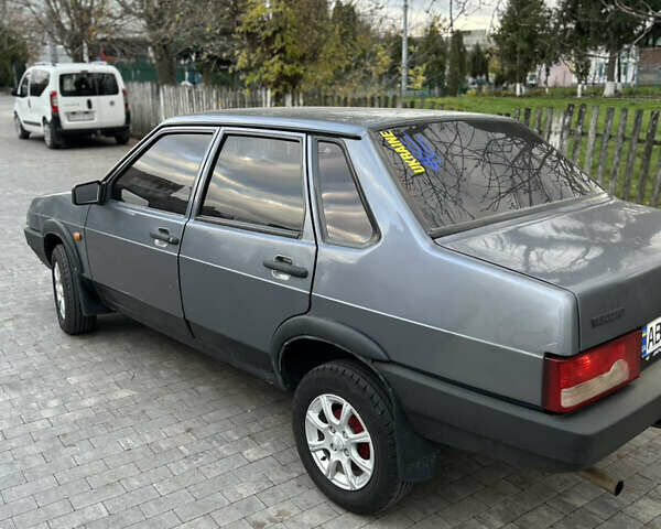 ВАЗ 21099 2008 в Бару на Automoto.ua Серый ВАЗ 21099, объемом двигателя 1.6 л и пробегом 222 тыс. км за 1100 $, фото 5 на Automoto.ua