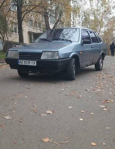 Сірий ВАЗ 21099, об'ємом двигуна 1.6 л та пробігом 220 тис. км за 950 $, фото 3 на Automoto.ua