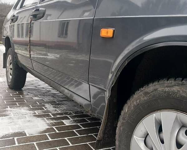 Серый ВАЗ 21099, объемом двигателя 1.6 л и пробегом 200 тыс. км за 2650 $, фото 16 на Automoto.ua