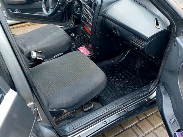 Сірий ВАЗ 21099, об'ємом двигуна 1.5 л та пробігом 180 тис. км за 1800 $, фото 3 на Automoto.ua