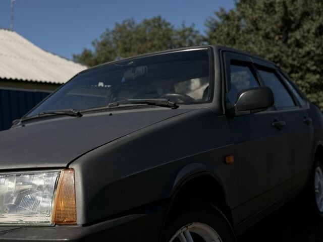 Серый ВАЗ 21099, объемом двигателя 1.6 л и пробегом 20 тыс. км за 1621 $, фото 4 на Automoto.ua