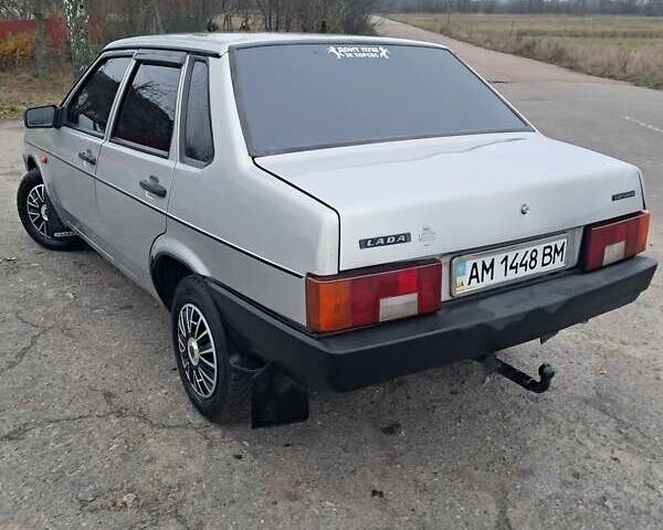 Сірий ВАЗ 21099, об'ємом двигуна 1.6 л та пробігом 192 тис. км за 1780 $, фото 7 на Automoto.ua