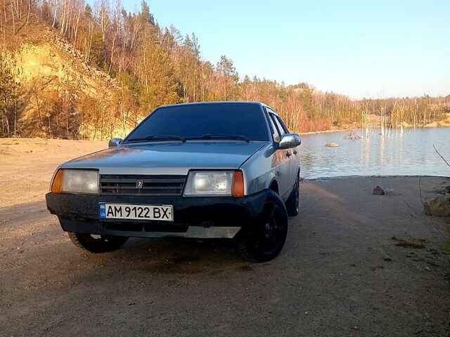 Серый ВАЗ 21099, объемом двигателя 1.6 л и пробегом 190 тыс. км за 1550 $, фото 3 на Automoto.ua