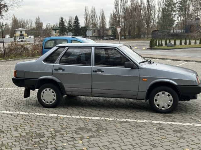 Сірий ВАЗ 21099, об'ємом двигуна 0 л та пробігом 250 тис. км за 1200 $, фото 3 на Automoto.ua