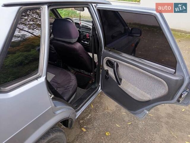 Сірий ВАЗ 21099, об'ємом двигуна 1.6 л та пробігом 145 тис. км за 1600 $, фото 4 на Automoto.ua