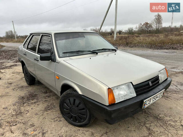 Серый ВАЗ 21099, объемом двигателя 1.6 л и пробегом 200 тыс. км за 2100 $, фото 3 на Automoto.ua