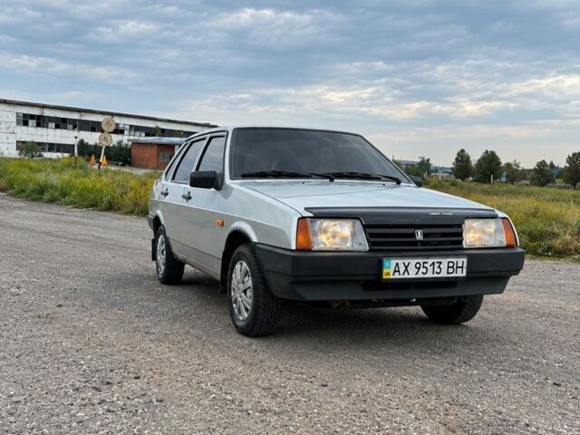 Сірий ВАЗ 21099, об'ємом двигуна 1.6 л та пробігом 129 тис. км за 2500 $, фото 2 на Automoto.ua