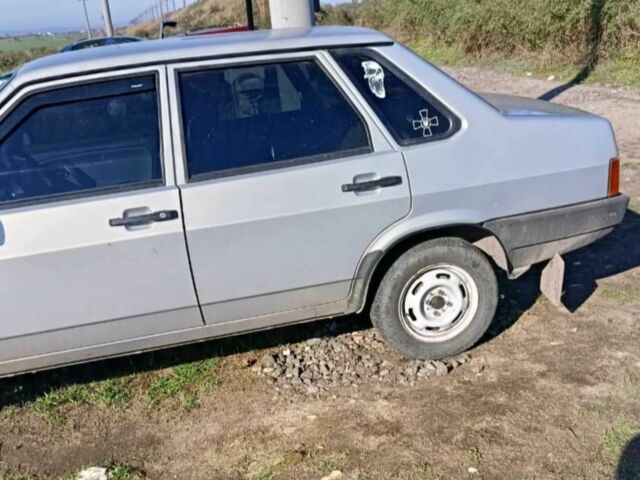 Сірий ВАЗ 21099, об'ємом двигуна 1.6 л та пробігом 75 тис. км за 3300 $, фото 2 на Automoto.ua
