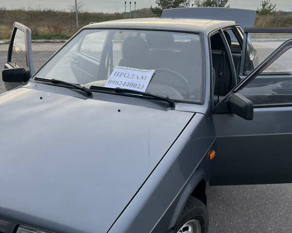 Серый ВАЗ 21099, объемом двигателя 1.6 л и пробегом 211 тыс. км за 2300 $, фото 7 на Automoto.ua