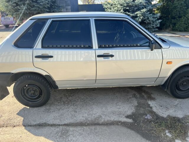 ВАЗ 21099 2008 в Томаковка на Automoto.ua Серый ВАЗ 21099, объемом двигателя 1.6 л и пробегом 250 тыс. км за 2100 $, фото 6 на Automoto.ua