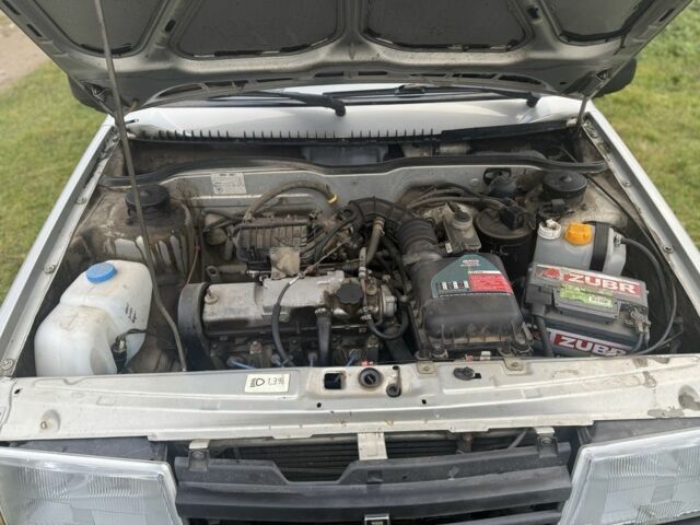 Серый ВАЗ 21099, объемом двигателя 1.6 л и пробегом 103 тыс. км за 1300 $, фото 8 на Automoto.ua