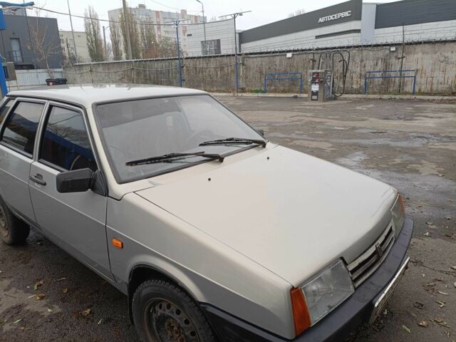 Серый ВАЗ 21099, объемом двигателя 1.6 л и пробегом 280 тыс. км за 2000 $, фото 3 на Automoto.ua