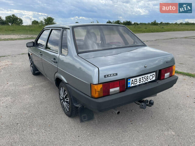 Серый ВАЗ 21099, объемом двигателя 1.6 л и пробегом 283 тыс. км за 2100 $, фото 8 на Automoto.ua
