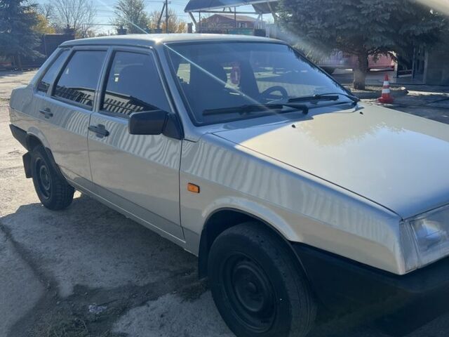 ВАЗ 21099 2008 в Томаковка на Automoto.ua Серый ВАЗ 21099, объемом двигателя 1.6 л и пробегом 250 тыс. км за 2100 $, фото 5 на Automoto.ua