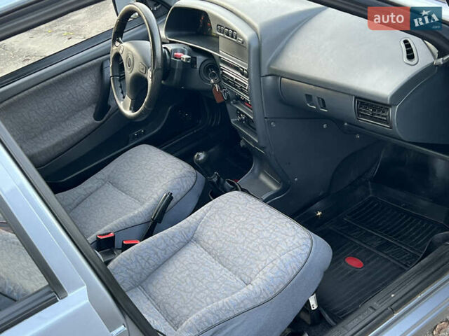 Серый ВАЗ 21099, объемом двигателя 1.6 л и пробегом 41 тыс. км за 4850 $, фото 4 на Automoto.ua