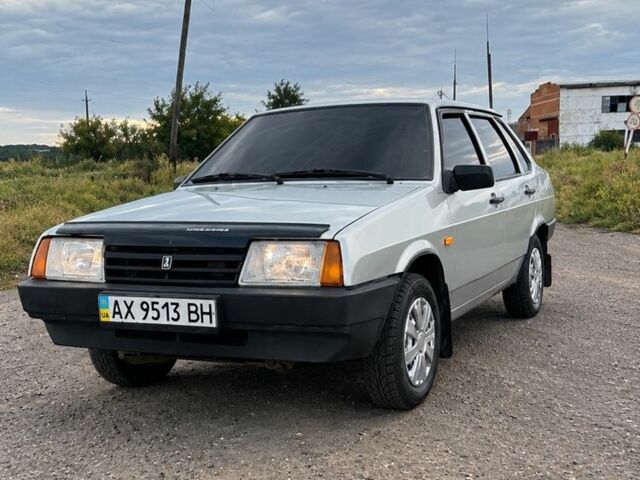 Сірий ВАЗ 21099, об'ємом двигуна 1.6 л та пробігом 129 тис. км за 2500 $, фото 1 на Automoto.ua