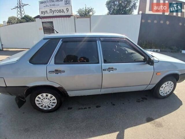 Серый ВАЗ 21099, объемом двигателя 1.6 л и пробегом 240 тыс. км за 2900 $, фото 5 на Automoto.ua