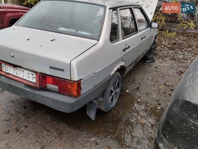 Серый ВАЗ 21099, объемом двигателя 1.6 л и пробегом 200 тыс. км за 1000 $, фото 4 на Automoto.ua