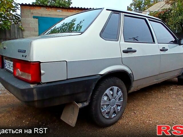 ВАЗ 21099 2008 в Новоукраинке на Automoto.ua Серый ВАЗ 21099, объемом двигателя 1.6 л и пробегом 0 тыс. км за 1800 $, фото 6 на Automoto.ua