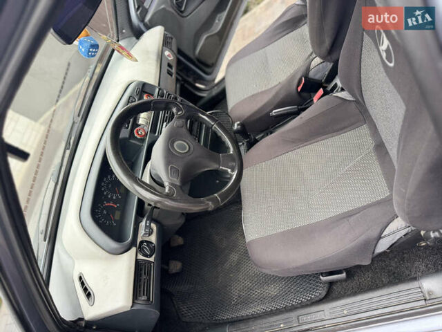 Серый ВАЗ 21099, объемом двигателя 1.6 л и пробегом 169 тыс. км за 2500 $, фото 5 на Automoto.ua