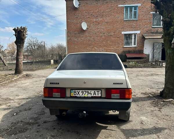 Сірий ВАЗ 21099, об'ємом двигуна 1.6 л та пробігом 245 тис. км за 1850 $, фото 2 на Automoto.ua